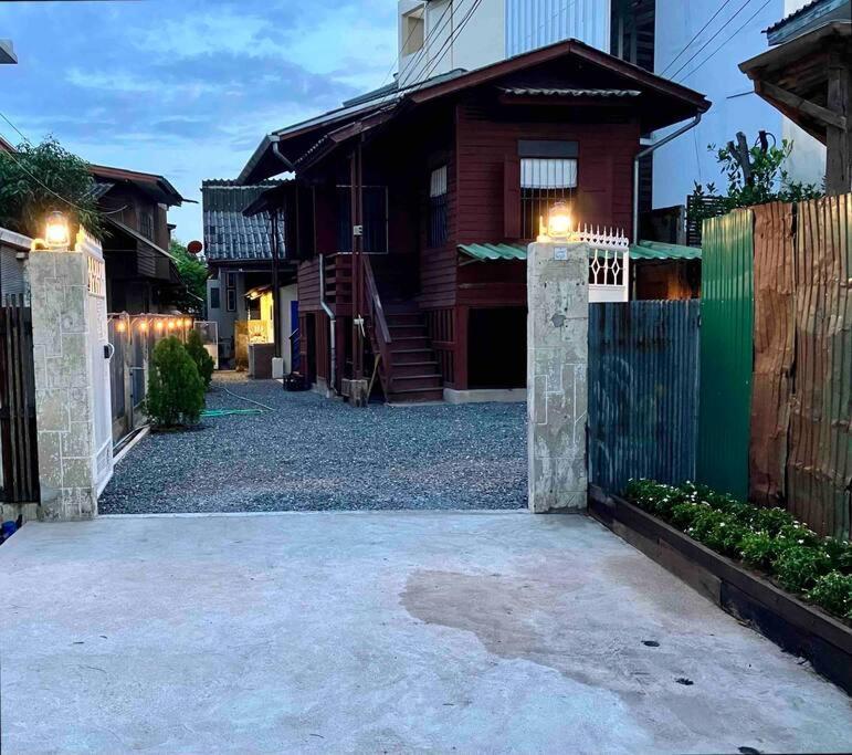 Grandma'S House Villa Chiang Mai Exterior photo